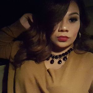 Meet your Posher, Melissa